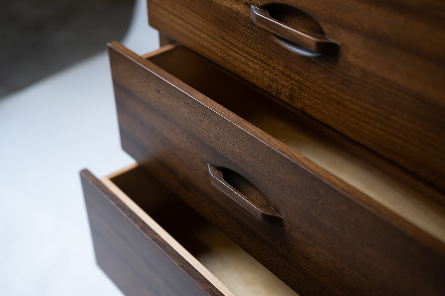 36" Single Sink Vanity (Shown in Sapele / Gilsonite)
